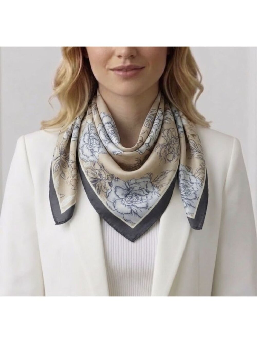 ❤️Luxury Elegant Bandana Square Silky Scarf Floral Blue White Soft headband hija